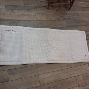 Vintage June Tailor Perfect Press Padded Mat 20"x 60"Sewing Grid Tailoring JT-15